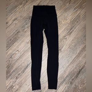 Lululemon Black Ultra High Rise Winder Under Leggings Size 4 28” Inseam